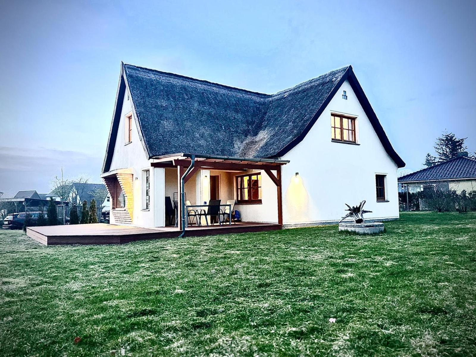 Huus Am Darss Villa Fuhlendorf  Екстериор снимка